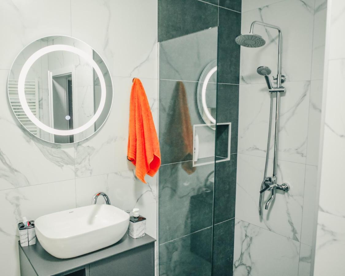 Parta Apartment Priştine Dış mekan fotoğraf